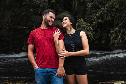 Ensaio em cachoeira, fotografo Timbó, fotografo casamento Timbó, fotografo casamento Blumenau, fotografo casamento santa catarina, fotografo em bombinhas, ensaio motocross, ensaio com moto,  rio dos cedros.'