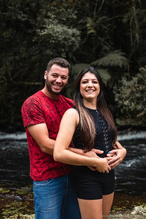 Ensaio em cachoeira, fotografo Timbó, fotografo casamento Timbó, fotografo casamento Blumenau, fotografo casamento santa catarina, fotografo em bombinhas, ensaio motocross, ensaio com moto,  rio dos cedros.'