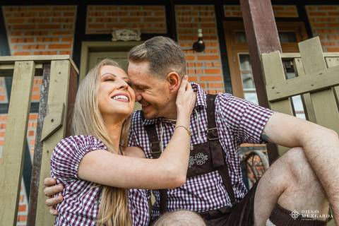 pré wedding traje tipico, fotografo casamento, fotografo casamento Timbó, fotografo casamento Blumenau, fotografo casamento santa catarina, casamento em Pomerode, pré casamento Pomerode, Mundo Antigo Pomerode, Pomerode , fotografo Pomerode'