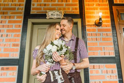 pré wedding traje tipico, fotografo casamento, fotografo casamento Timbó, fotografo casamento Blumenau, fotografo casamento santa catarina, casamento em Pomerode, pré casamento Pomerode, Mundo Antigo Pomerode, Pomerode , fotografo Pomerode'