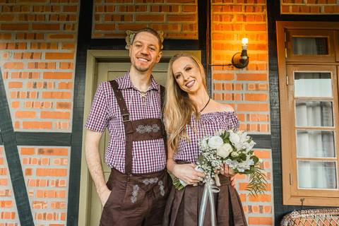 pré wedding traje tipico, fotografo casamento, fotografo casamento Timbó, fotografo casamento Blumenau, fotografo casamento santa catarina, casamento em Pomerode, pré casamento Pomerode, Mundo Antigo Pomerode, Pomerode , fotografo Pomerode'