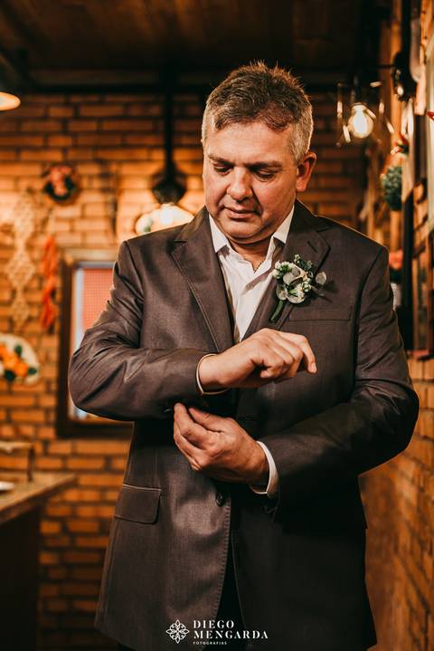 fotos noivo em Timbó, fotos noivo  em Blumenau, Fotos noivo em Indaial, fotos noivo Rodeio, fotos noivo Itajaí, fotos noivo Bombinhas, local casamento Timbó, casamento Itajaí'