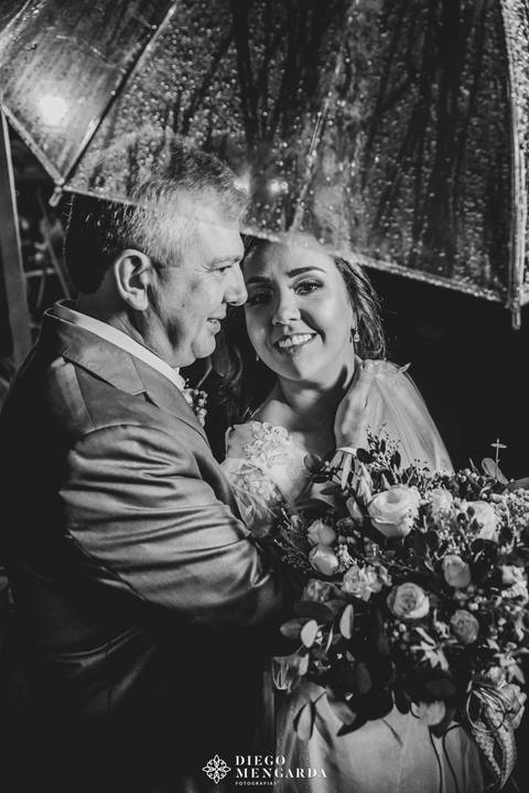 casamento chuva em Timbó, casamento chuva em Blumenau, casamento chuva em Indaial, casamento chuva em Rodeio, casamento chuva em Itajaí, casamento chuva em Bombinhas, casamento na chuva, casamento chuva em SC'