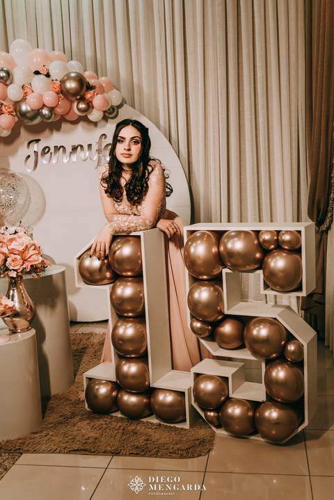 15 anos, fotos 15 anos, fotografo aniversário Timbó, fotografo aniversário Blumenau, fotografo 15 anos, festa 15 anos, bolo 15 anos, local festa em Timbó, local festa em Blumenau, decoração 15 anos Timbó, decoração 15 anos blumenau.'