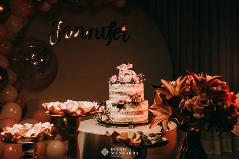 15 anos, fotos 15 anos, fotografo aniversário Timbó, fotografo aniversário Blumenau, fotografo 15 anos, festa 15 anos, bolo 15 anos, local festa em Timbó, local festa em Blumenau, decoração 15 anos Timbó, decoração 15 anos blumenau.'