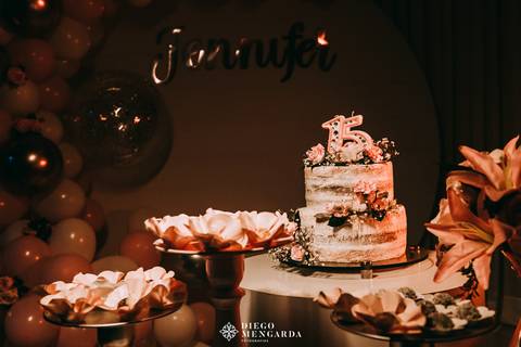 associação mueller, fotos 15 anos, fotografo aniversário Timbó, fotografo aniversário Blumenau, fotografo 15 anos, festa 15 anos, bolo 15 anos, local festa em Timbó, local festa em Blumenau, decoração 15 anos Timbó, decoração 15 anos blumenau.'