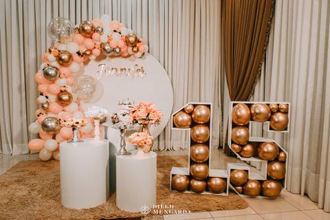 15 anos, fotos 15 anos, fotografo aniversário Timbó, fotografo aniversário Blumenau, fotografo 15 anos, festa 15 anos, bolo 15 anos, local festa em Timbó, local festa em Blumenau, decoração 15 anos Timbó, decoração 15 anos blumenau.'