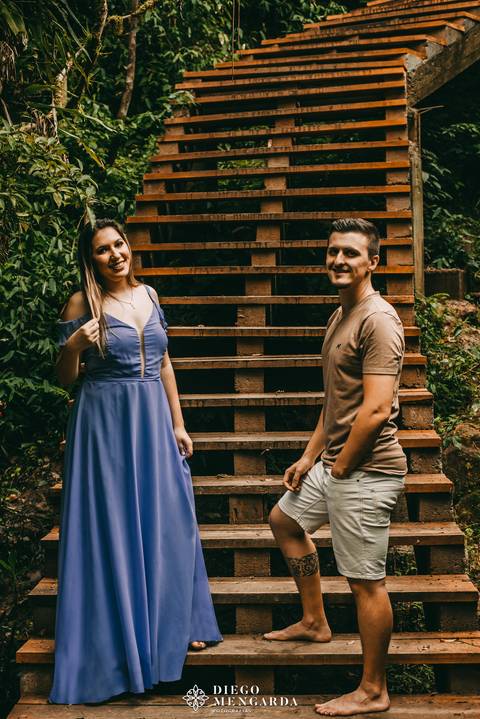 véu da noiva em Doutor Pedrinho, fotos cachoeira Doutor Pedrinho, Fotógrafo de casamento em Timbó, Fotógrafo de casamento em Blumenau, Fotógrafo de casamento em Rodeio, Fotógrafo de casamento em Itajaí, pré wedding Doutor Pedrinho, pré wedding cachoeira.'
