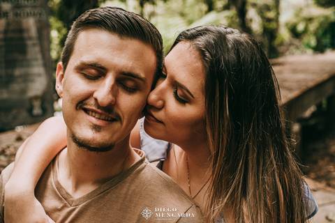 véu da noiva em Doutor Pedrinho, fotos cachoeira Doutor Pedrinho, Fotógrafo de casamento em Timbó, Fotógrafo de casamento em Blumenau, Fotógrafo de casamento em Rodeio, Fotógrafo de casamento em Itajaí, pré wedding Doutor Pedrinho, pré wedding cachoeira.'