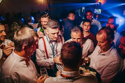 Fotógrafo de casamento em Timbó, Fotógrafo de casamento em Blumenau, Fotógrafo de casamento em Indaial, Fotógrafo de casamento em Rodeio, Fotógrafo de casamento em rio dos cedros, Fotógrafo de casamento associação Metisa, local casamento Timbó'