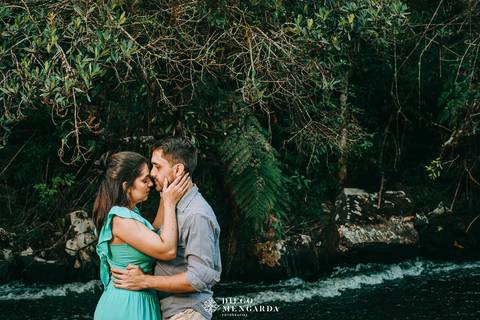 pré wedding em rio dos cedros, fotografo casamento Timbó, pré wedding vale dos ventos, pré wedding cachoeira formosa, local para pré wedding em rio dos cedros, fotografo Timbó, pre Wedding cachoeira,  pre Wedding fogueira, cachoeira em rio dos cedros'