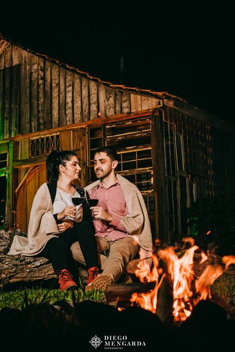 pré wedding em rio dos cedros, fotografo casamento Timbó, pré wedding vale dos ventos, pré wedding cachoeira formosa, local para pré wedding em rio dos cedros, fotografo Timbó, pre Wedding cachoeira,  pre Wedding fogueira, cachoeira em rio dos cedros'