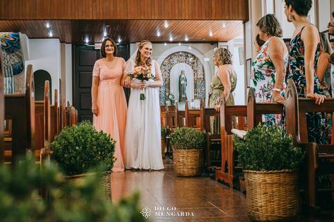 Fotógrafo de casamento em Timbó, Fotógrafo de Igreja Matriz da Paróquia São Francisco de Assis rodeio, Fotógrafo de casamento em Rodeio, local casamento Timbó, vila gourmet timbó, casamento vila gourmet timbo, melhor fotografo de sc'