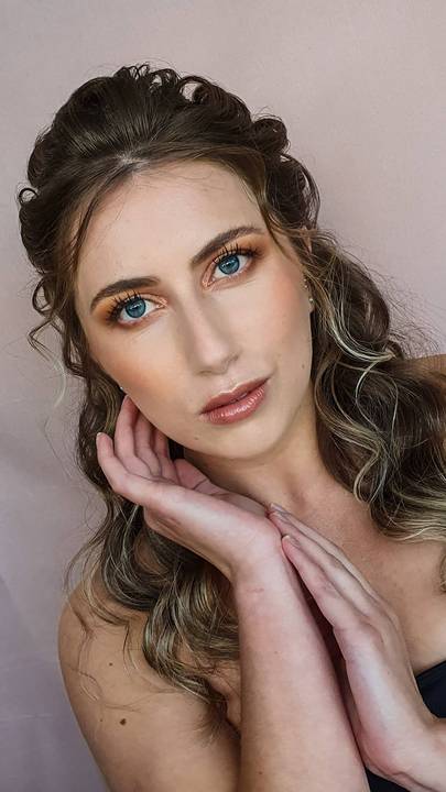 maquiagem para noivas de olhos claros'