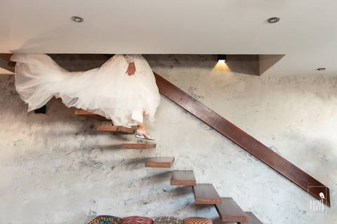 rafaelporto.com.br #wedding_life #rafaelportofotografia #bride #fotografiadecasamento #worldwedding #melhoresfotografosRJ #lindo #emocionate #incrivel #wedding #gorgeous #bestphotographer #cute #notiphone #portra160 #contax645 #fineart #weddingday #insta '