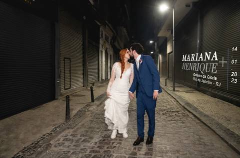 casamento Mari e henrique no Outeiro da Glógia e
confeitaria colombo'
