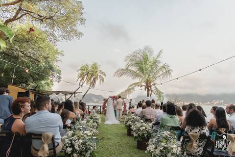 Casamento de Mayara e Ricardo fim de tarde na guarderyabeachclub em NiteróiNiterói '