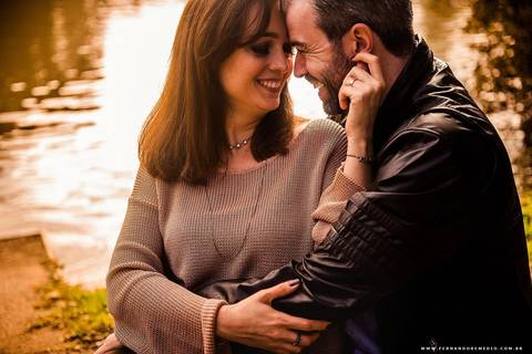 Cumplicidade, casal, chamego, abraço, Lago negro'