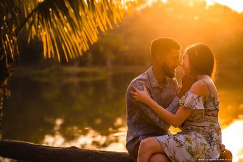 ensaio de casamento, por do sol, romantico, tarde, lago, natureza'