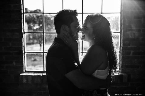 casal, noivos, janela, namorando'