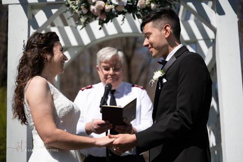 wedding photography
first look photo
best wedding photographers in CT
wedding dresses
wedding venues in CT
Vanessa Trettel Photography
Crystal Peak  Winsted CT'