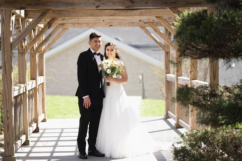 wedding photography
first look photo
best wedding photographers in CT
wedding dresses
wedding venues in CT
Vanessa Trettel Photography
Crystal Peak  Winsted CT'