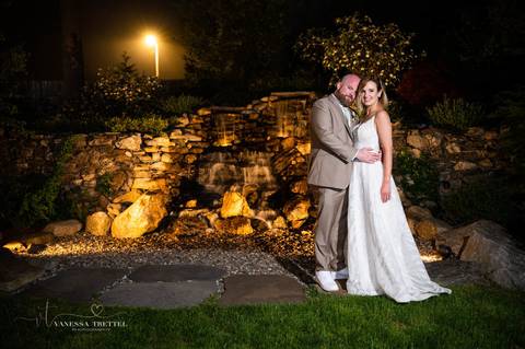 wedding photo
best wedding photographer 
wedding The Hops Company, Derby CT
wedding New Canaan CT
first look photography
best wedding photographers in CT
wedding dresses
wedding venues in CT
Vanessa Trettel Photography'