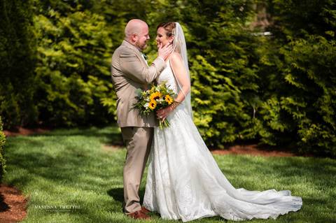 wedding photo
best wedding photographer 
wedding The Hops Company, Derby CT
wedding New Canaan CT
first look photography
best wedding photographers in CT
wedding dresses
wedding venues in CT
Vanessa Trettel Photography'