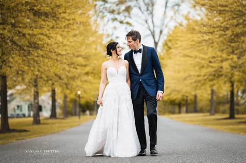 wedding photo
wedding 1850 house Southbury  CT
wedding golf club CT
wedding New Canaan CT
first look photo in a golf club
best wedding photographers in CT
wedding dresses
wedding venues in CT
Vanessa Trettel Photography'