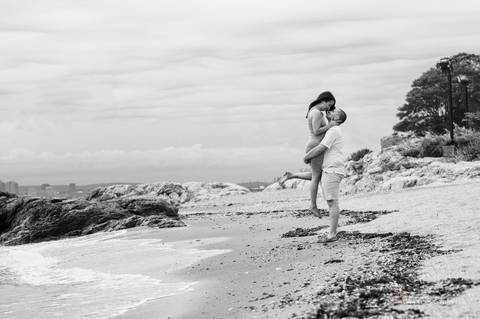 Engagement photos in lighthouse 
Engagement photos in beach
engagement photographer in CT
engagement session Lighthouse Park New Haven CT
Vanessa Trettel Photography'