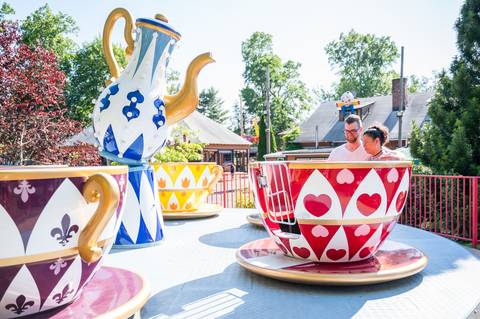 Engagement photos amusement park
Carnival Engagement photos
engagement photographer in CT
engagement session in Quassy Amusement & Waterpark
engagement session in Disney
engagement session in Lake Compounce Theme Park CT
engagement session in Six Flag'