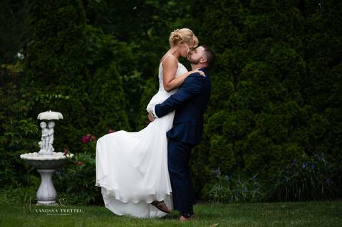wedding photo
wedding wire
the knot
Sunflowers bouquet 
wedding backyard decorations
wedding golf club CT
wedding New Canaan CT
wedding in the Backyard
best wedding photographers in CT
wedding dresses
wedding venues in CT
Vanessa Trettel Photography'