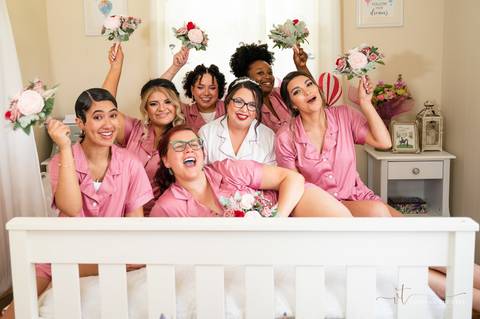 
carriage at the wedding
Best wedding photographer
wedding photo
wedding at La Bella Vista
wedding at the church
wedding Hartford CT
first look photo
best wedding photographers in CT
wedding dresses
wedding venues in CT
Vanessa Trettel Photography
'