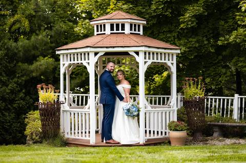 wedding photography
best wedding photographer
wedding Merlot on the Water • Broad Brook • CT
wedding New Canaan CT
first look photography
best wedding photographers in CT
wedding dresses
wedding venues in CT
Vanessa Trettel
engagement photographer'