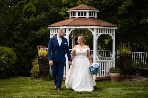 wedding photography
best wedding photographer
wedding Merlot on the Water • Broad Brook • CT
wedding New Canaan CT
first look photography
best wedding photographers in CT
wedding dresses
wedding venues in CT
Vanessa Trettel
engagement photographer'