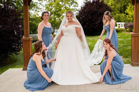 wedding photography
best wedding photographer
wedding Merlot on the Water • Broad Brook • CT
wedding New Canaan CT
first look photography
best wedding photographers in CT
wedding dresses
wedding venues in CT
Vanessa Trettel
engagement photographer'