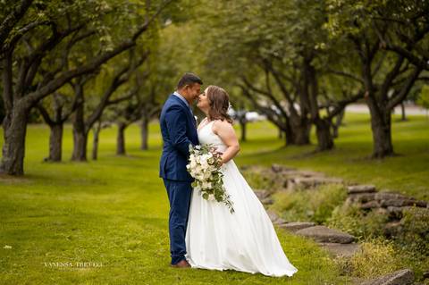 New Canaan photographer
Waveny Park
Stanford wedding photo
Wesport wedding venue'