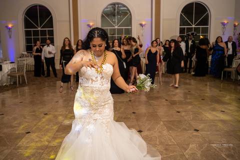 Bride and Bridesmaids picture
Bride hair ideas
Bride makeup photo
Wedding Venue CT
#weddingphotography #bridetobe, #groomtobe #weddinginspiration
Aria Wedding and Banquet Facility • Prospect • CT
Vanessa Trettel Photography
Best wedding photographer in CT'