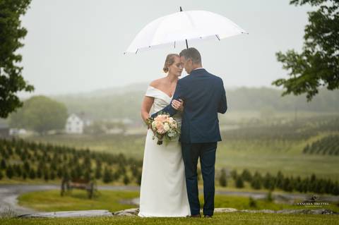 Wedding in CT, Heavitree Bed and Breakfast, Caroline and Matthew, wedding photographer, rainy day, First Look, indoor ceremony, love and happiness, emotional moments, wedding photos. 
Vanessa Trettel Photography'