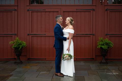 Wedding in CT, Heavitree Bed and Breakfast, Caroline and Matthew, wedding photographer, rainy day, First Look, indoor ceremony, love and happiness, emotional moments, wedding photos. 
Vanessa Trettel Photography'