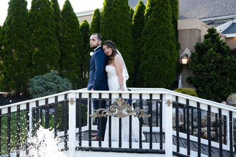 Church wedding pictures
Hartford wedding photographer
Georgia's Wedding Venue in Bolton, CT
Catholic wedding photos
Vanessa Trettel Photography
CT wedding venues
Wedding dress
best wedding photographers'