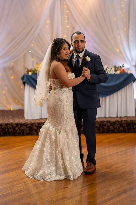 Church wedding pictures
Hartford wedding photographer
Georgia's Wedding Venue in Bolton, CT
Catholic wedding photos
Vanessa Trettel Photography
CT wedding venues
Wedding dress
best wedding photographers'