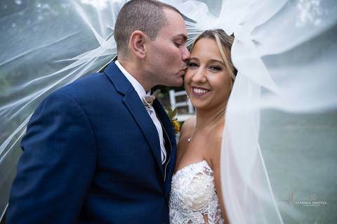 The Woodwinds venue
Wedding photographer
Bridesmaids pictures
bride getting ready 
best wedding photographer in CT
Vanessa Trettel photography
beach wedding pictures '