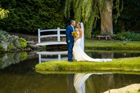 The Woodwinds wedding  venue Branford CT
Wedding photographer
Bridesmaids pictures
bride getting ready 
best wedding photographer in CT
Vanessa Trettel photography
beach wedding pictures '