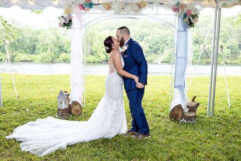 wedding photo
backyard wedding
wedding dress
wedding New Canaan CT
first look photo in a golf club
best wedding photographers in CT
wedding dresses
wedding venues in CT
Vanessa Trettel Photography'