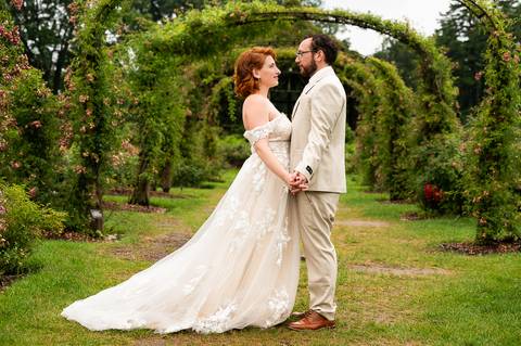 wedding photography
Pond House Cafe Wedding Venue
wedding photographer
Elizabeth Park rose garden
wedding dress
Wedding photographer in Hartford CT
Photographer in CT
Best wedding photographer
Vanessa Trettel Photography
Pond House Cafe, West Hartford, CT'