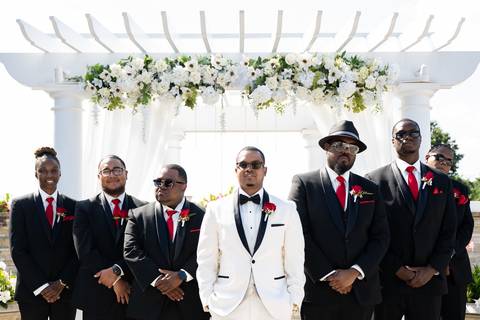 wedding day photo
Bride
Jamaica wedding
bride getting wedding
La Bella Vista Waterbury CT
Connecticut wedding Venue
Wedding photographer 
Vanessa Trettel Photography
bride-maids pictures
CT wedding photographer
wedding dress'