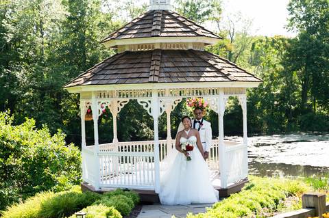 wedding day photo
Bride
Jamaica wedding
bride getting wedding
La Bella Vista Waterbury CT
Connecticut wedding Venue
Wedding photographer 
Vanessa Trettel Photography
bride-maids pictures
CT wedding photographer
wedding dress'