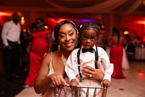 wedding day photo
Bride
Jamaica wedding
bride getting wedding
La Bella Vista Waterbury CT
Connecticut wedding Venue
Wedding photographer 
Vanessa Trettel Photography
bride-maids pictures
CT wedding photographer
wedding dress'