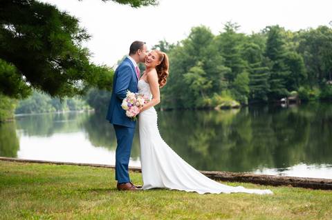 The Pavilion on Crystal Lake wedding
Middletown, CT wedding
Wedding photographer
Jewish traditions wedding
Chuppah ceremony
Horah dance
Capturing emotions
wedding photographer near me
Vanessa Trettel
wedding pictures
horah dance
chuppah ceremony '